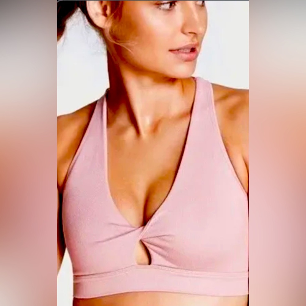 Fabletics Twist sports bra XXL-pale pink